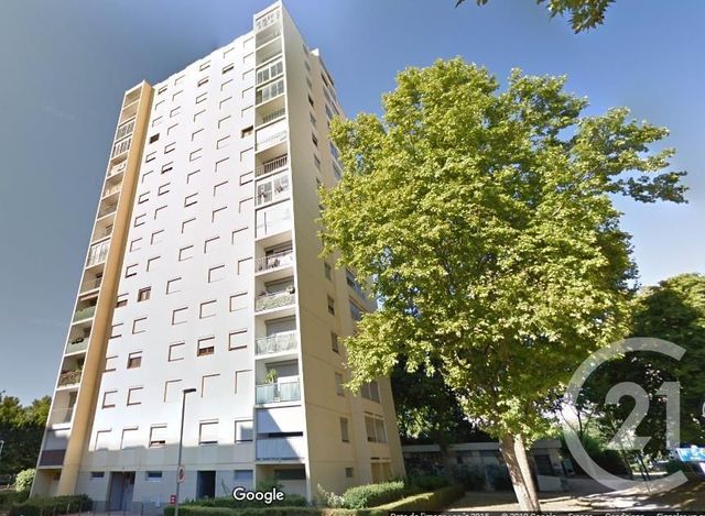 Appartement F4 à vendre - 4 pièces - 70.53 m2 - VAULX EN VELIN - 69 - RHONE-ALPES - Century 21 Villa Urbana
