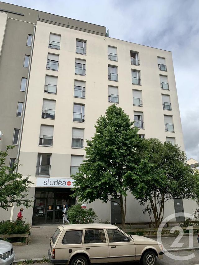 Studio à vendre - 1 pièce - 18.43 m2 - VILLEURBANNE - 69 - RHONE-ALPES - Century 21 Villa Urbana Studio à vendre - 1 pièce - 18.43 m2 - VILLEURBANNE - 69 - RHONE-ALPES - Century 21 Villa Urbana