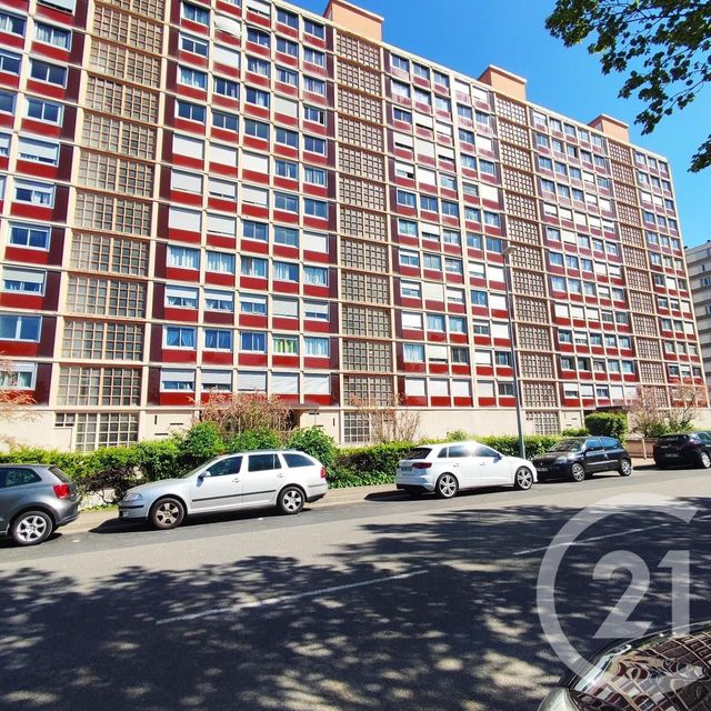 Appartement F3 à vendre - 3 pièces - 70.0 m2 - BRON - 69 - RHONE-ALPES - Century 21 Villa Urbana
