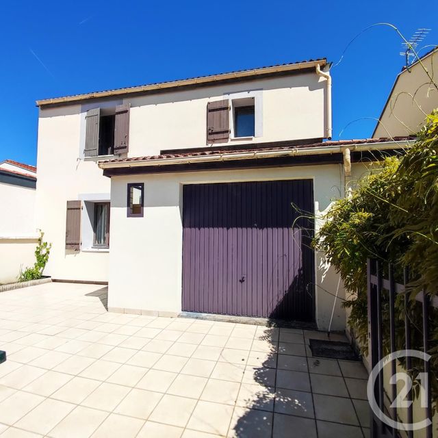maison à vendre - 4 pièces - 110.0 m2 - VAULX EN VELIN - 69 - RHONE-ALPES - Century 21 Villa Urbana