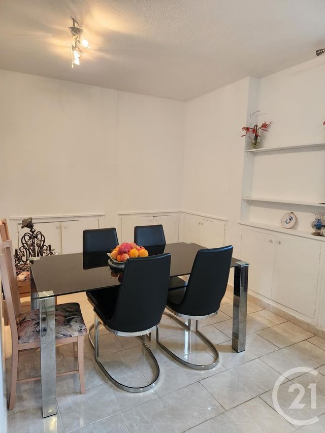 Afficher la photo en grand Appartement F5 à vendre - 5 pièces - 85.0 m2 - VILLEURBANNE - 69 - RHONE-ALPES - Century 21 Villa Urbana