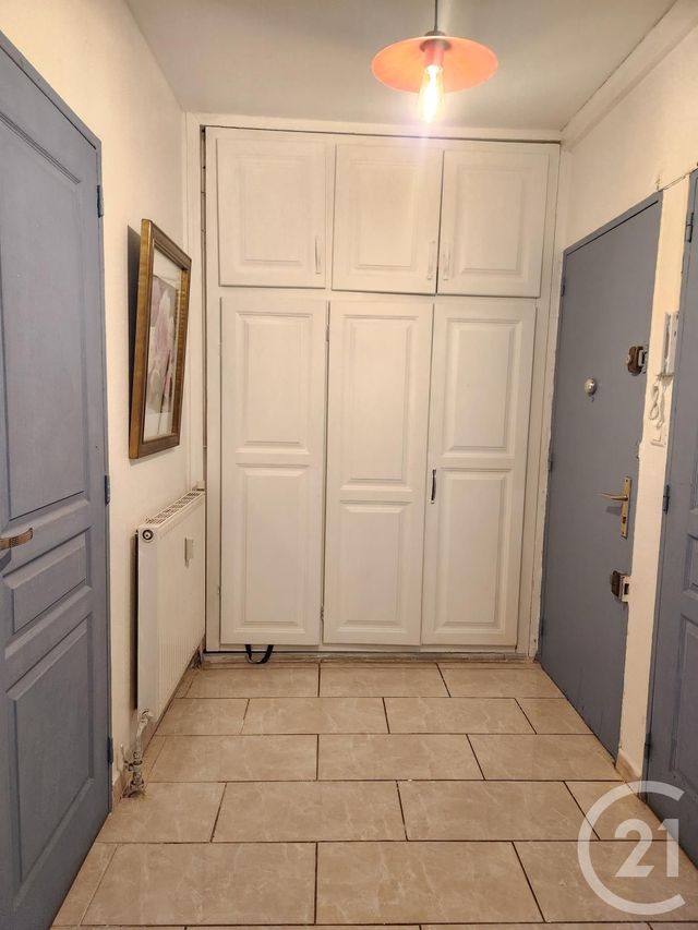 Afficher la photo en grand Appartement F5 à vendre - 5 pièces - 85.0 m2 - VILLEURBANNE - 69 - RHONE-ALPES - Century 21 Villa Urbana