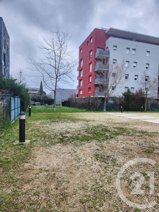 Afficher la photo en grand Appartement F2 à vendre - 2 pièces - 40.0 m2 - VILLEURBANNE - 69 - RHONE-ALPES - Century 21 Villa Urbana