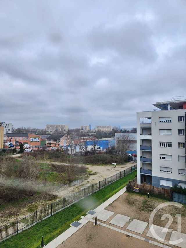 Afficher la photo en grand Appartement F2 à vendre - 2 pièces - 40.0 m2 - VILLEURBANNE - 69 - RHONE-ALPES - Century 21 Villa Urbana