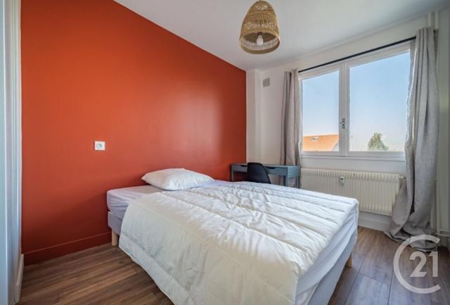 Appartement F4 à vendre - 4 pièces - 63.0 m2 - BRON - 69 - RHONE-ALPES - Century 21 Villa Urbana