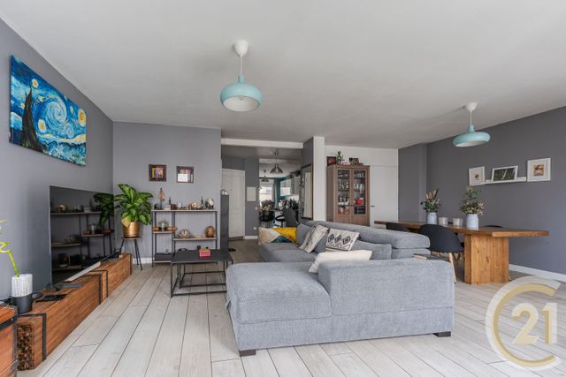Appartement F4 à vendre - 4 pièces - 103.73 m2 - LYON - 69003 - RHONE-ALPES - Century 21 Villa Urbana