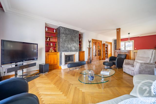 Afficher la photo en grand maison à vendre - 6 pièces - 262.0 m2 - BRON - 69 - RHONE-ALPES - Century 21 Villa Urbana