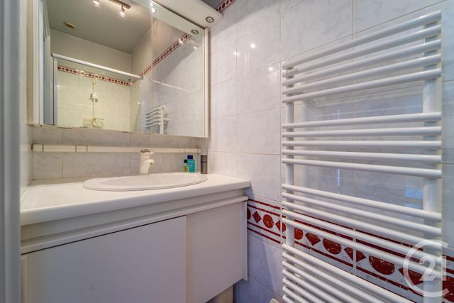 Afficher la photo en grand maison à vendre - 6 pièces - 262.0 m2 - BRON - 69 - RHONE-ALPES - Century 21 Villa Urbana