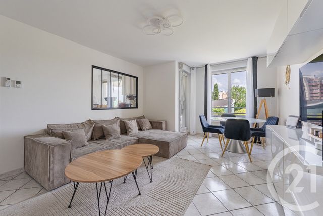 appartement - VAULX EN VELIN - 69