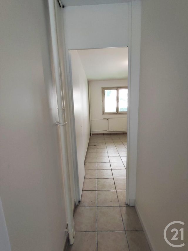 Appartement F2 à vendre - 2 pièces - 31.03 m2 - VAULX EN VELIN - 69 - RHONE-ALPES - Century 21 Villa Urbana