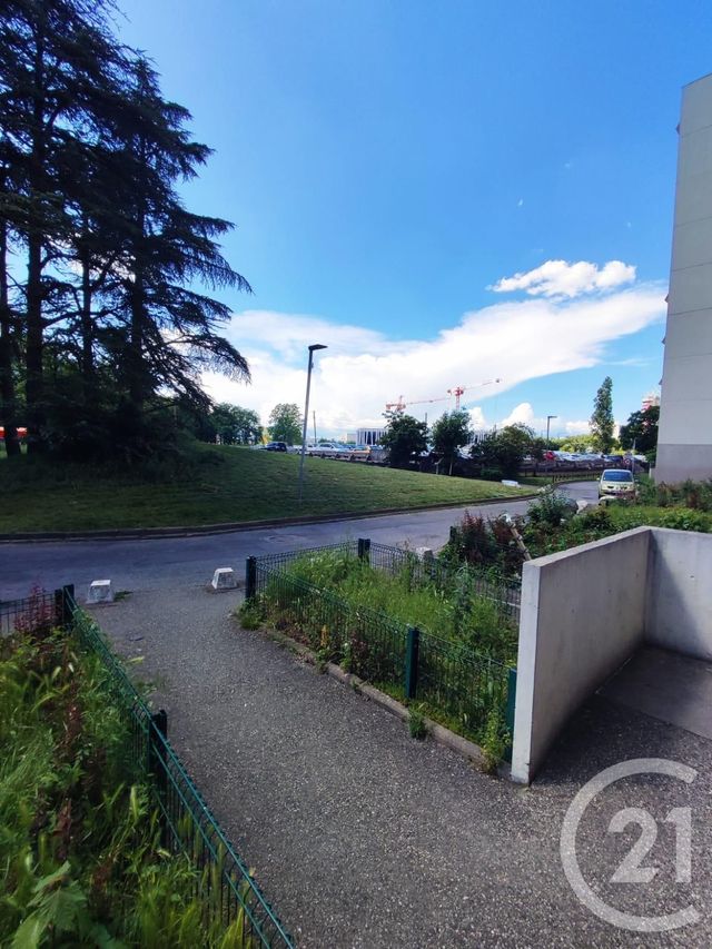 Appartement F2 à vendre - 2 pièces - 31.03 m2 - VAULX EN VELIN - 69 - RHONE-ALPES - Century 21 Villa Urbana