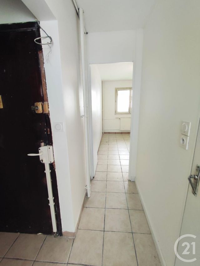 Appartement F2 à vendre - 2 pièces - 31.03 m2 - VAULX EN VELIN - 69 - RHONE-ALPES - Century 21 Villa Urbana