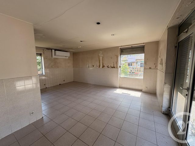 Appartement F3 à vendre - 3 pièces - 70.0 m2 - PIERRE BENITE - 69 - RHONE-ALPES - Century 21 Villa Urbana