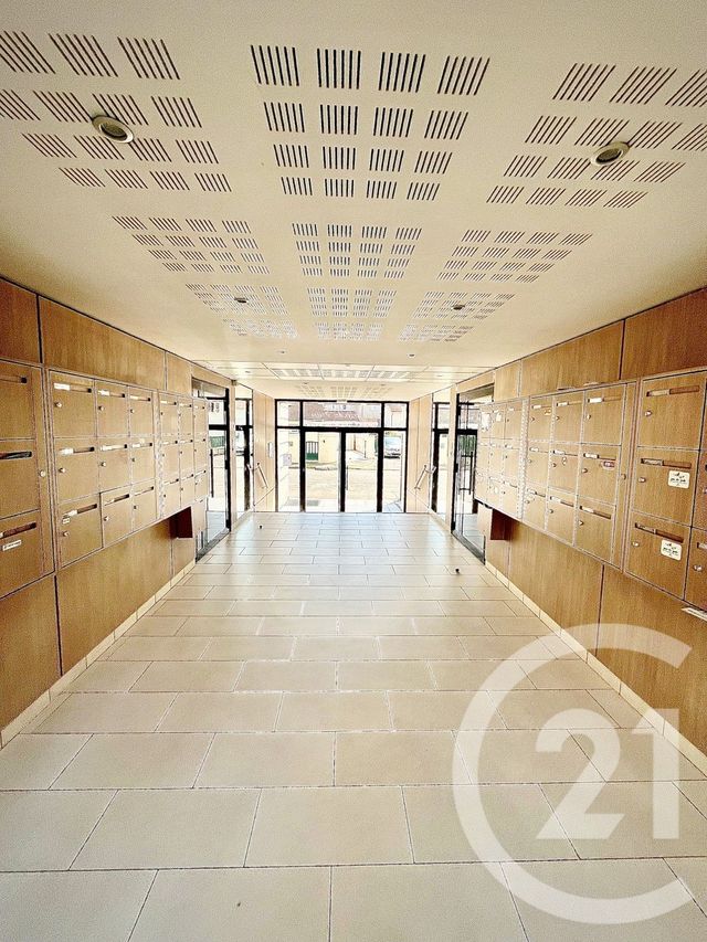 appartement - VAULX EN VELIN - 69