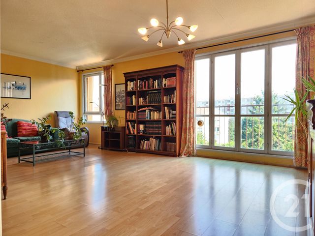 Appartement F5 à vendre - 5 pièces - 87.26 m2 - VILLEURBANNE - 69 - RHONE-ALPES - Century 21 Villa Urbana