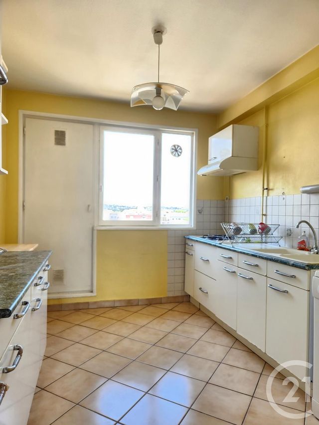 Appartement F5 à vendre - 5 pièces - 87.26 m2 - VILLEURBANNE - 69 - RHONE-ALPES - Century 21 Villa Urbana