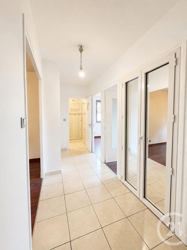 Appartement F4 à vendre - 4 pièces - 78.41 m2 - VILLEURBANNE - 69 - RHONE-ALPES - Century 21 Villa Urbana