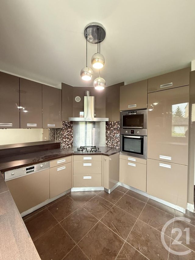 Appartement F4 à vendre - 4 pièces - 78.41 m2 - VILLEURBANNE - 69 - RHONE-ALPES - Century 21 Villa Urbana