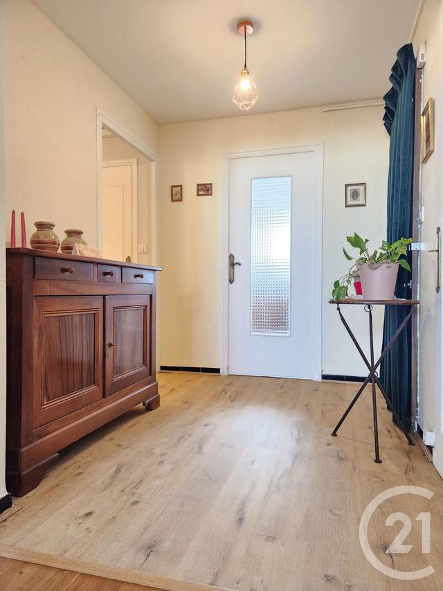 Appartement F3 à vendre - 3 pièces - 67.15 m2 - VILLEURBANNE - 69 - RHONE-ALPES - Century 21 Villa Urbana