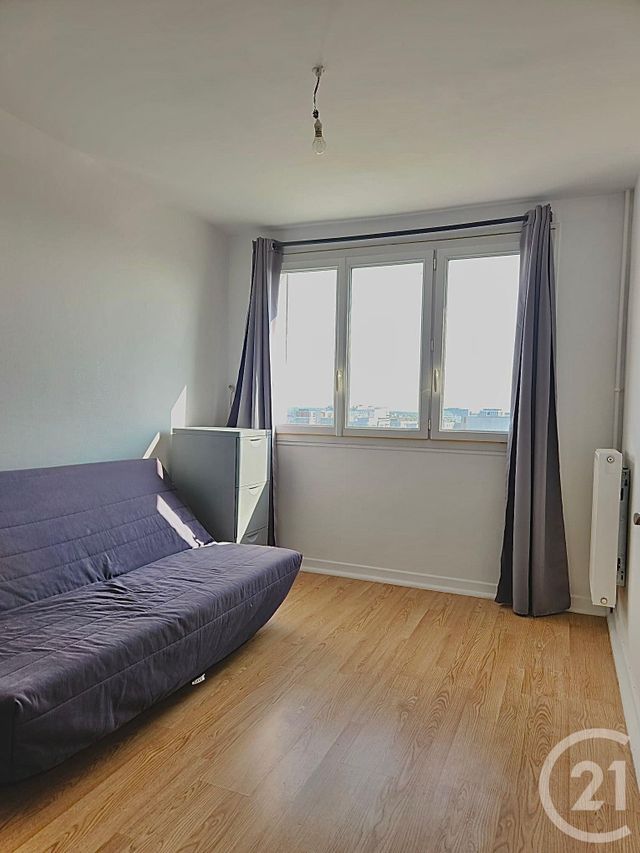 Afficher la photo en grand Appartement F4 à vendre - 4 pièces - 70.0 m2 - VILLEURBANNE - 69 - RHONE-ALPES - Century 21 Villa Urbana