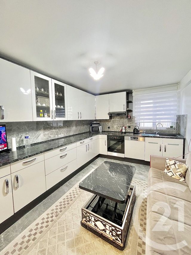 maison à vendre - 6 pièces - 114.46 m2 - MEYZIEU - 69 - RHONE-ALPES - Century 21 Villa Urbana