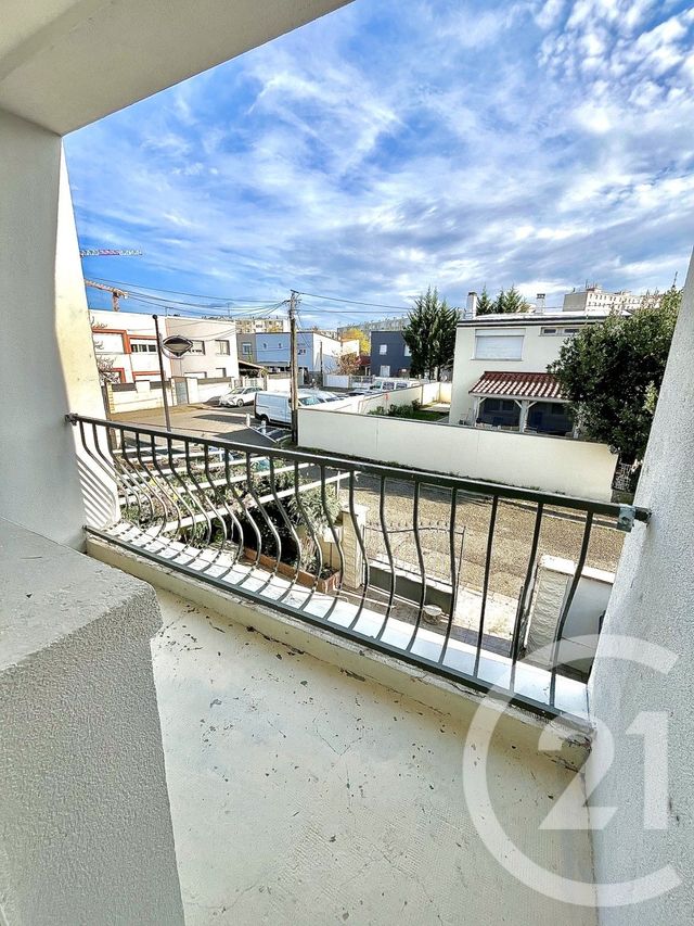 maison à vendre - 6 pièces - 114.46 m2 - MEYZIEU - 69 - RHONE-ALPES - Century 21 Villa Urbana