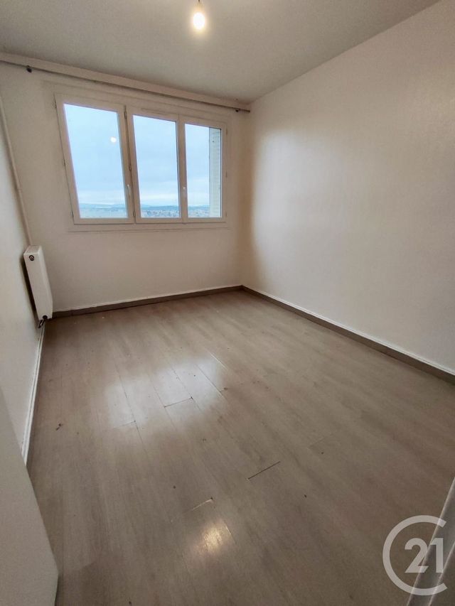 Afficher la photo en grand Appartement F4 à vendre - 4 pièces - 70.0 m2 - VILLEURBANNE - 69 - RHONE-ALPES - Century 21 Villa Urbana
