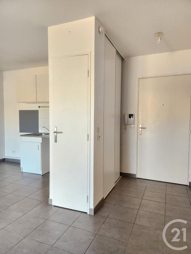 Appartement F2 à vendre - 2 pièces - 45.08 m2 - VILLEURBANNE - 69 - RHONE-ALPES - Century 21 Villa Urbana