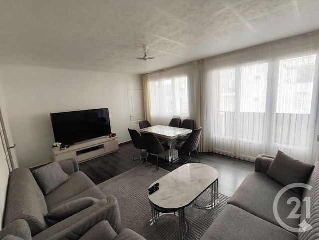 Appartement F4 à vendre - 4 pièces - 79.81 m2 - VAULX EN VELIN - 69 - RHONE-ALPES - Century 21 Villa Urbana