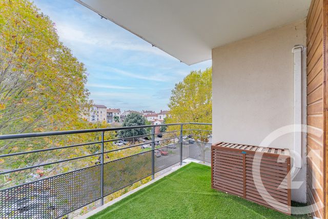 Appartement F4 à vendre - 4 pièces - 84.14 m2 - ST FONS - 69 - RHONE-ALPES - Century 21 Villa Urbana