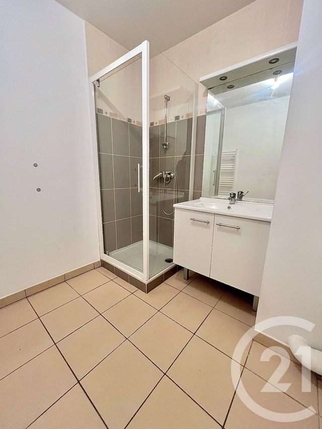 Appartement F2 à vendre - 2 pièces - 41.26 m2 - VILLEURBANNE - 69 - RHONE-ALPES - Century 21 Villa Urbana