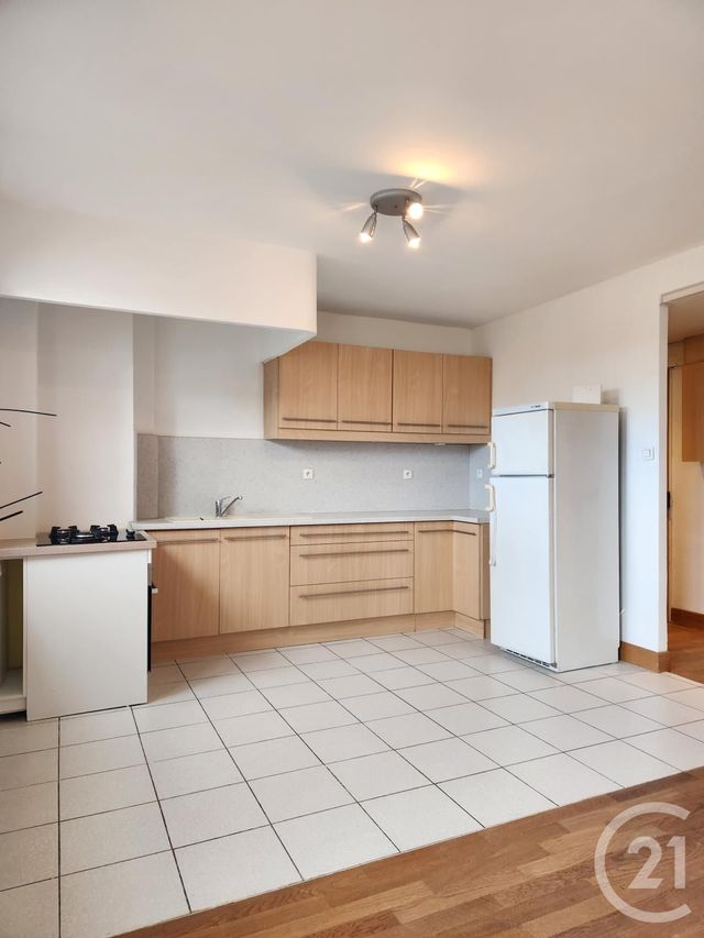 Appartement T2 à vendre - 2 pièces - 45.09 m2 - VILLEURBANNE - 69 - RHONE-ALPES - Century 21 Villa Urbana