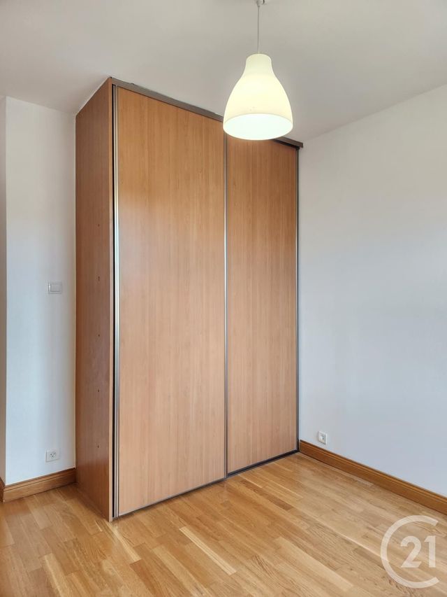 Appartement T2 à vendre - 2 pièces - 45.09 m2 - VILLEURBANNE - 69 - RHONE-ALPES - Century 21 Villa Urbana