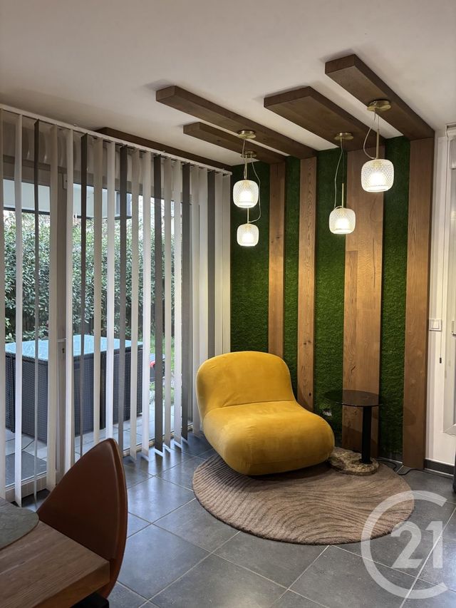 Appartement F3 à vendre - 4 pièces - 82.0 m2 - VILLEURBANNE - 69 - RHONE-ALPES - Century 21 Villa Urbana