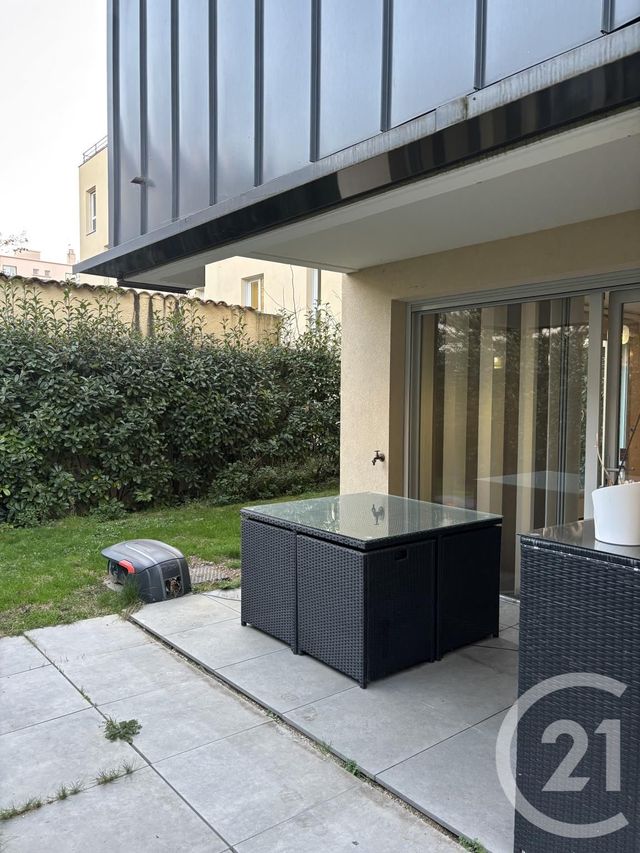 Appartement F3 à vendre - 4 pièces - 82.0 m2 - VILLEURBANNE - 69 - RHONE-ALPES - Century 21 Villa Urbana