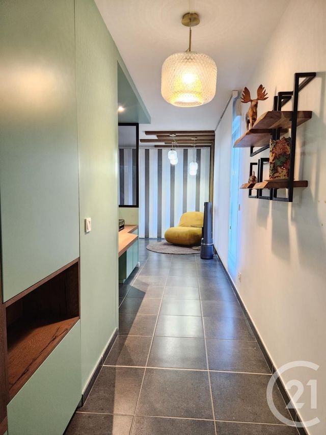 Appartement F3 à vendre - 4 pièces - 82.0 m2 - VILLEURBANNE - 69 - RHONE-ALPES - Century 21 Villa Urbana