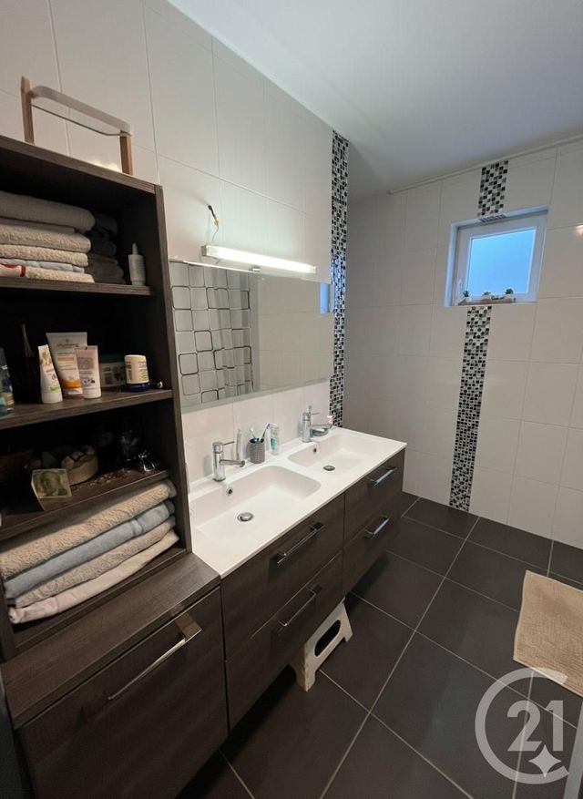 maison à vendre - 4 pièces - 93.72 m2 - MEYZIEU - 69 - RHONE-ALPES - Century 21 Villa Urbana