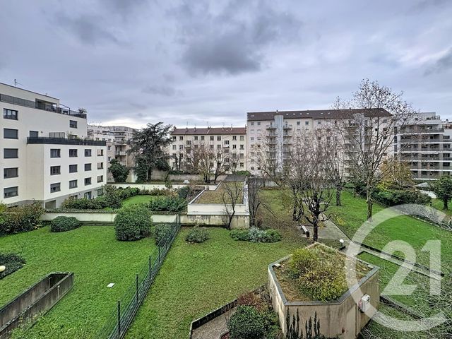 Appartement T4 à vendre - 4 pièces - 87.55 m2 - VILLEURBANNE - 69 - RHONE-ALPES - Century 21 Villa Urbana