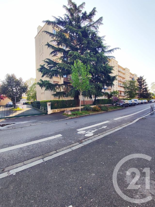 Appartement F4 à vendre - 4 pièces - 67.0 m2 - VILLEURBANNE - 69 - RHONE-ALPES - Century 21 Villa Urbana