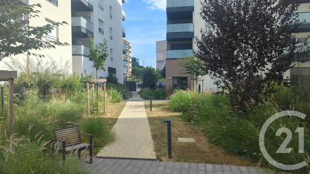 Appartement F2 à vendre - 2 pièces - 41.71 m2 - VILLEURBANNE - 69 - RHONE-ALPES - Century 21 Villa Urbana