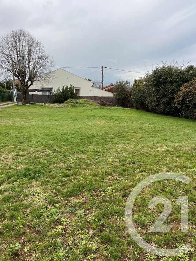 terrain à vendre - 474.0 m2 - DECINES CHARPIEU - 69 - RHONE-ALPES - Century 21 Villa Urbana