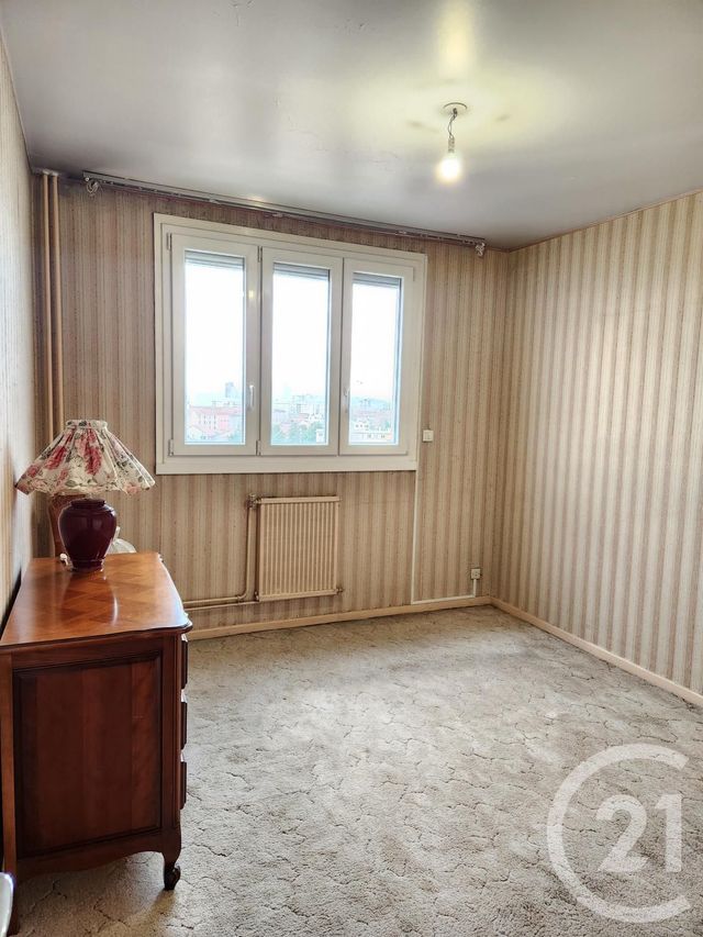 Appartement F4 à vendre - 4 pièces - 77.07 m2 - VILLEURBANNE - 69 - RHONE-ALPES - Century 21 Villa Urbana