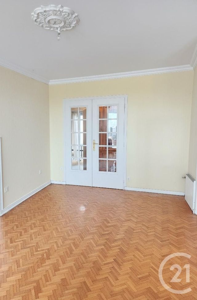 Appartement F4 à vendre - 4 pièces - 77.07 m2 - VILLEURBANNE - 69 - RHONE-ALPES - Century 21 Villa Urbana