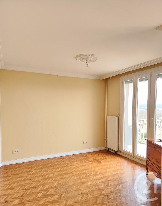 Appartement F4 à vendre - 4 pièces - 77.07 m2 - VILLEURBANNE - 69 - RHONE-ALPES - Century 21 Villa Urbana