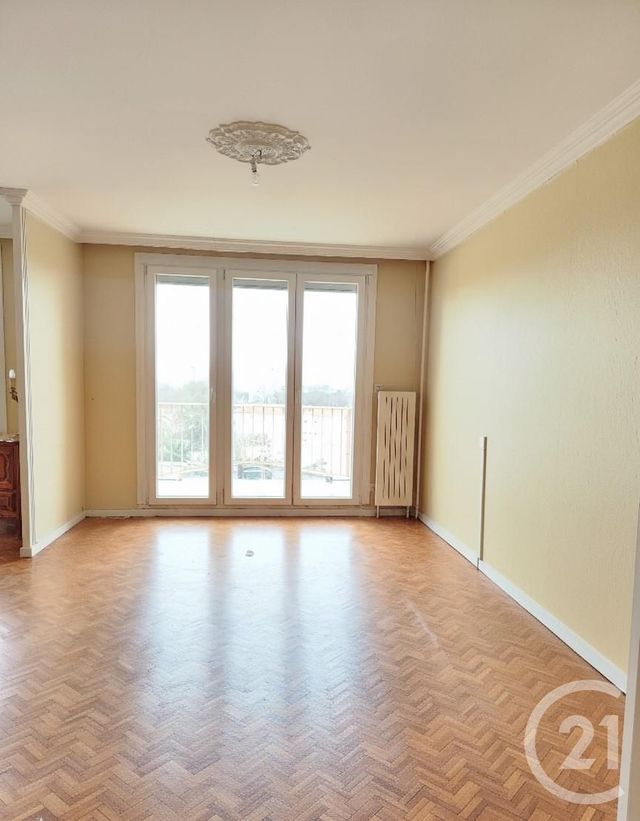 Appartement F4 à vendre - 4 pièces - 77.07 m2 - VILLEURBANNE - 69 - RHONE-ALPES - Century 21 Villa Urbana