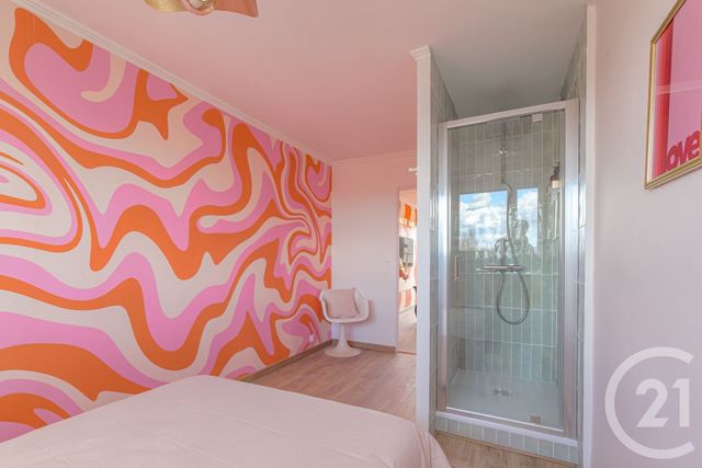 Appartement F4 à vendre - 4 pièces - 70.0 m2 - VILLEURBANNE - 69 - RHONE-ALPES - Century 21 Villa Urbana