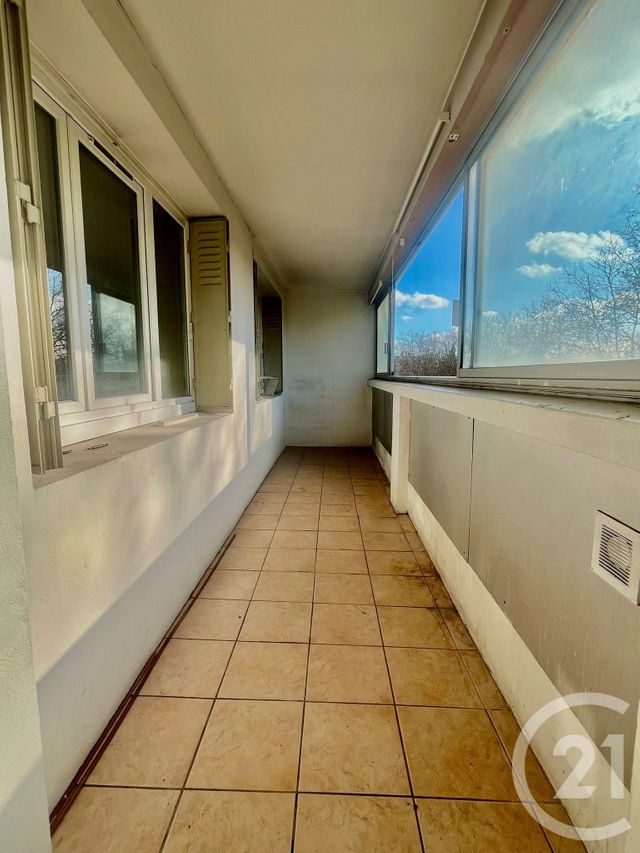 Appartement F5 à vendre - 5 pièces - 86.22 m2 - VILLEURBANNE - 69 - RHONE-ALPES - Century 21 Villa Urbana