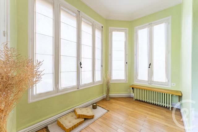 Appartement F4 à vendre - 4 pièces - 108.68 m2 - VILLEURBANNE - 69 - RHONE-ALPES - Century 21 Villa Urbana