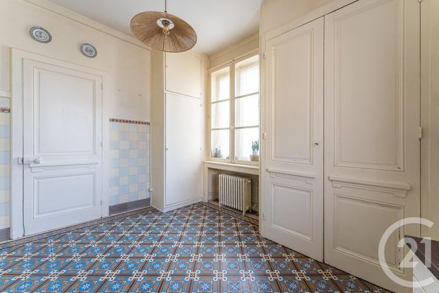 Appartement F4 à vendre - 4 pièces - 108.68 m2 - VILLEURBANNE - 69 - RHONE-ALPES - Century 21 Villa Urbana