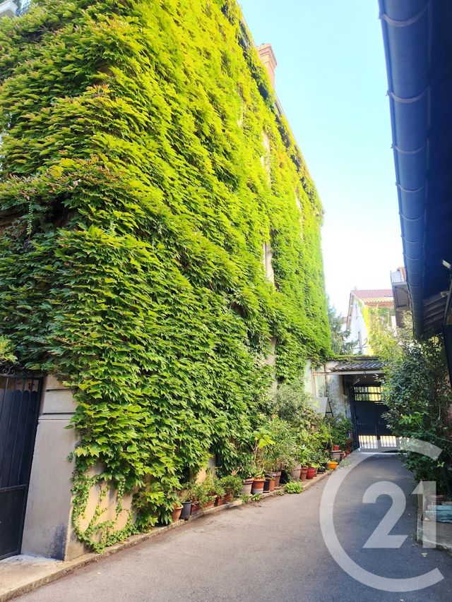 Appartement F4 à vendre - 4 pièces - 108.68 m2 - VILLEURBANNE - 69 - RHONE-ALPES - Century 21 Villa Urbana